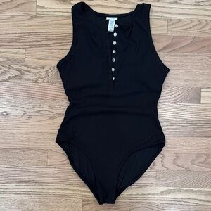 Andie Malibu Women’s Ribbed One-piece black swimsuit  - size medium